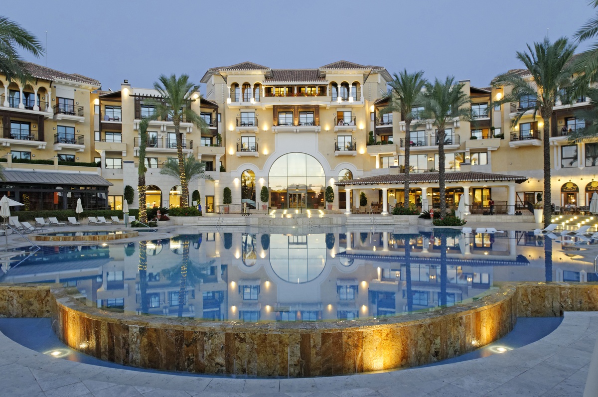 3cad925df90cbeaa7e728d75eefda0fe